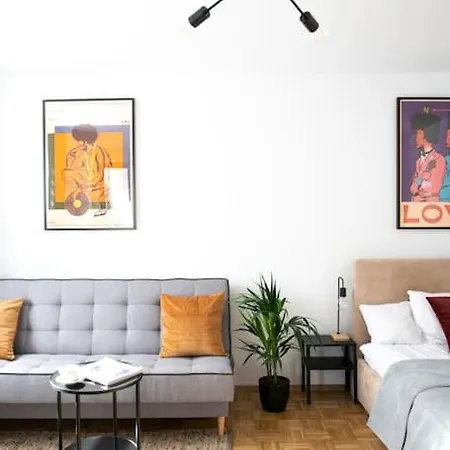 Oomph Warsaw Center Well Designed Apartment With Balcony Exteriér fotografie